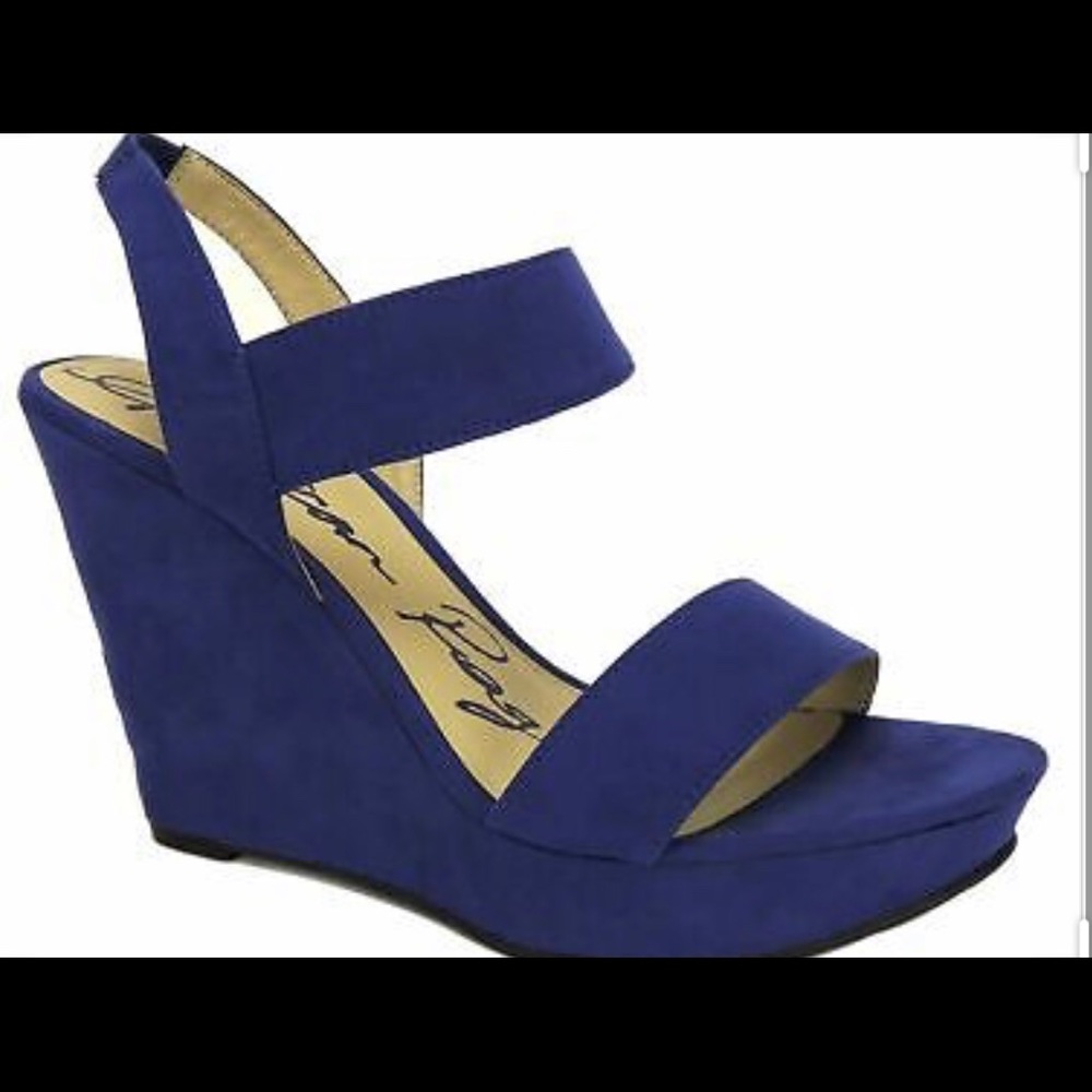 American Rag Wedge Sandals - Picture 2 of 3